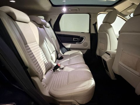 Land Rover Discovery Sport SD4 HSE LUXURY 19