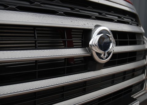 KGM Musso SARACEN 19