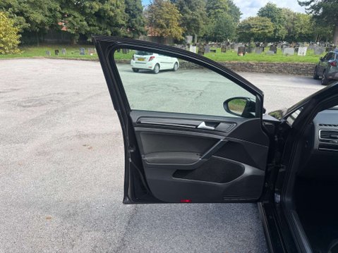 Volkswagen Golf 2.0 Golf GTD Semi-Auto 5dr 9