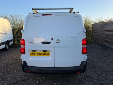 Vauxhall Vivaro 1.5 Turbo D 2900 Dynamic L2 H1 Euro 6 (s/s) 6dr 7