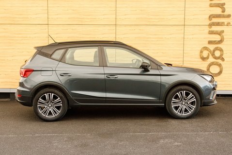 SEAT Arona TSI SE TECHNOLOGY 12