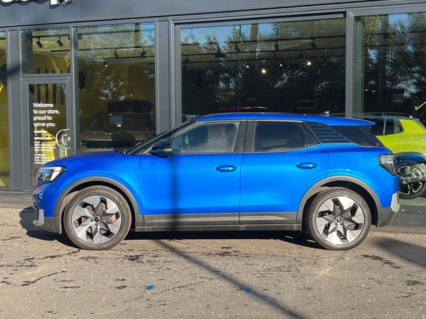 Ford Explorer PREMIUM 3