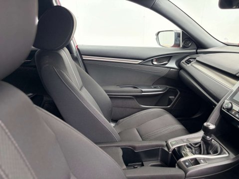 Honda Civic 1.0 Civic SR VTec 5dr 21
