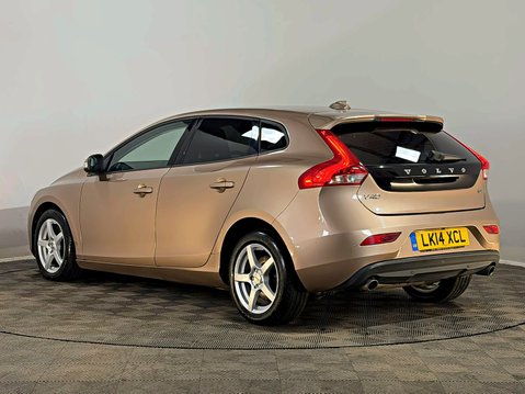 Volvo V40 ES D3 2.0 150 10