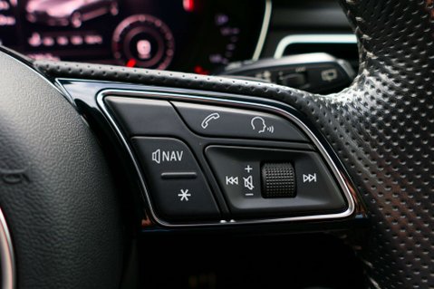 Audi A4 2.0 A4 Black Edition 40 TDI Quattro Semi-Auto 4WD 5dr 36