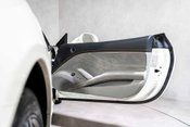 Ferrari California T. MAGNERIDE SUSPENSION. BESPOKE INTERIOR. TWO-TONE BODYWORK. CARPLAY. 18
