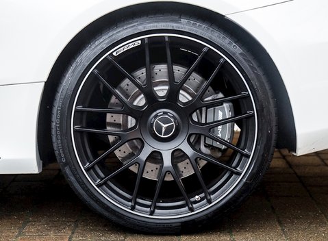 Mercedes-Benz C Class C63 Coupe 10