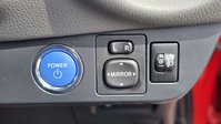 Toyota Yaris 1.5 VVT-h Icon Hatchback 5dr Petrol Hybrid E-CVT Euro 6 (s/s) (100 ps) 25