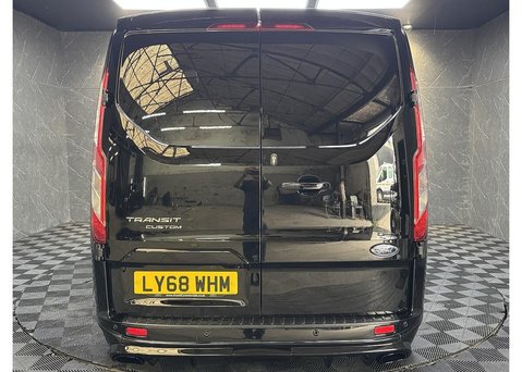Ford Transit Custom 2.0 300 EcoBlue Limited Crew Van Double Cab 5dr Diesel Auto L2 H1 Euro 6 (s 7