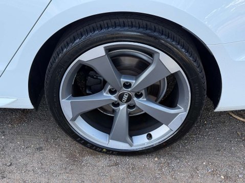 Audi A4 2.0 A4 Black Edition 35 TDI MHEV Semi-Auto 5dr 71