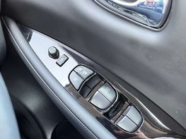 Nissan LEAF Leaf N-Connecta Electric 110Kw 39kWh (AUTOMATIC) 5dr 75