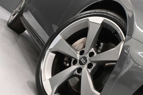 Audi A4 2.0 A4 Black Edition 40 TDI MHEV Quattro Semi-Auto 4WD 5dr 8