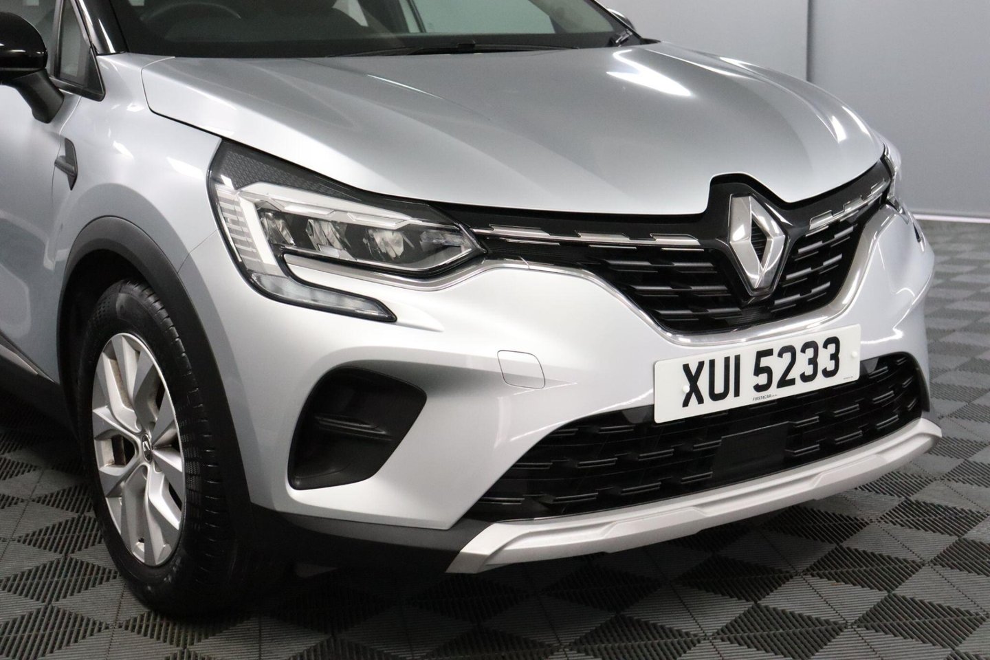 2021 Renault Captur — image 9