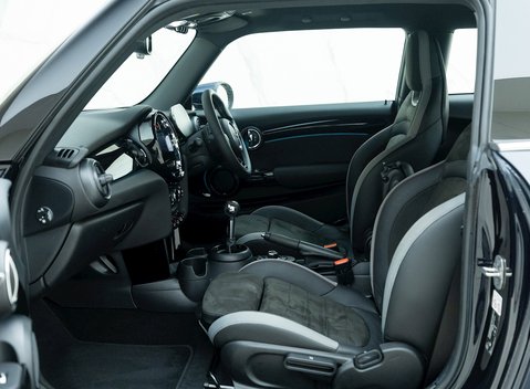 Mini Hatch John Cooper Works 13