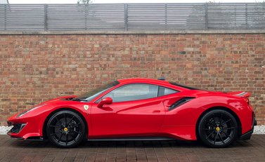 Ferrari 488 Pista 2