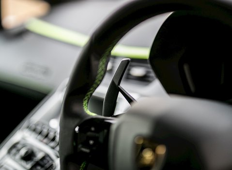 Lamborghini Aventador S 17