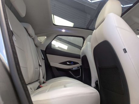Jaguar E-Pace 2.0 E-PACE R-Dynamic HSE i AWD Auto 4WD 5dr 63
