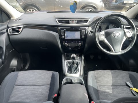 Nissan Qashqai 1.2 DIG-T n-tec+ SUV 5dr Petrol Manual 2WD 12