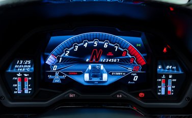 Lamborghini Aventador S LP 740-4 ROADSTER 26