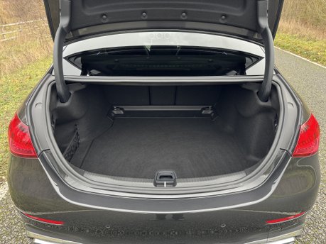 Mercedes-Benz C Class C300 D MHEV AMG Line Premium Auto Diesel Saloon 360 CAM/MEMORY SEATS/SATNAV 32