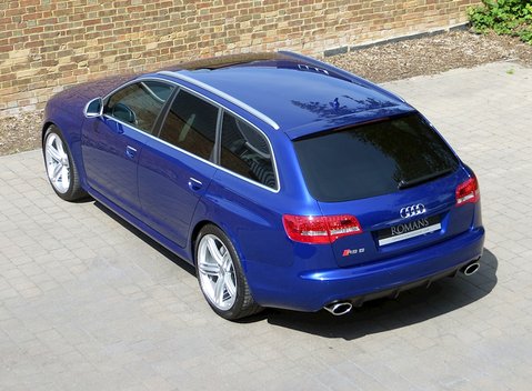 Audi RS6 Avant Plus 14