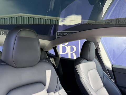 Tesla Model Y (Dual Motor) Long Range SUV 5dr Electric Auto 4WDE (384 bhp) 46