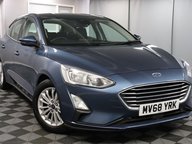 Ford Focus TITANIUM 18