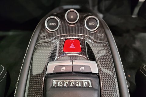 Ferrari 458 ITALIA DCT 16