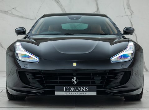 Ferrari GTC4 Lusso V12 7