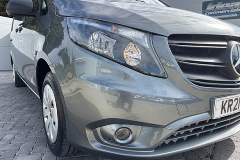 Mercedes-Benz Vito 114 Progressive L3 9g-Tronic Panel Van 23