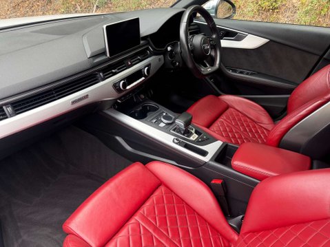 Audi S4 3.0 S4 TFSI Quattro Auto 4WD 4dr 3