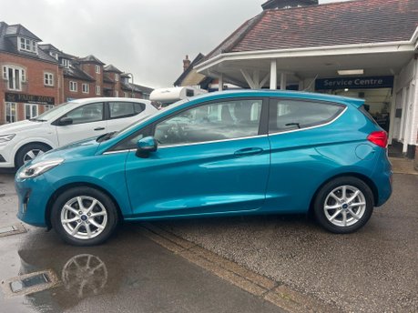 Ford Fiesta 1.0T EcoBoost Zetec Euro 6 (s/s) 3dr 4