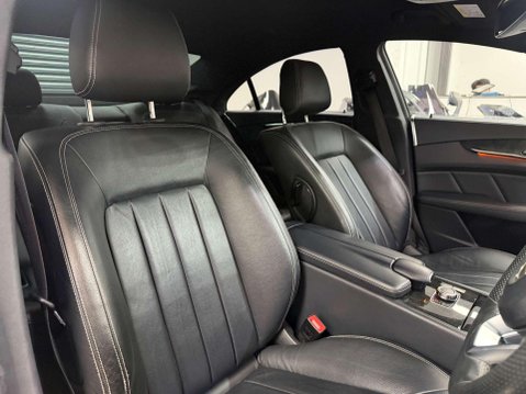 Mercedes-Benz CLS 2.1 CLS220d AMG Line Coupe 4dr Diesel G-Tronic+ Euro 6 (s/s) (177 ps) 22