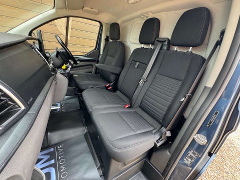 Ford Transit Custom 2.0 Transit Custom 300 Limited EcoBlue L1-H2 29