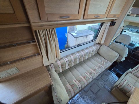 Elddis Autoquest Suntor 10