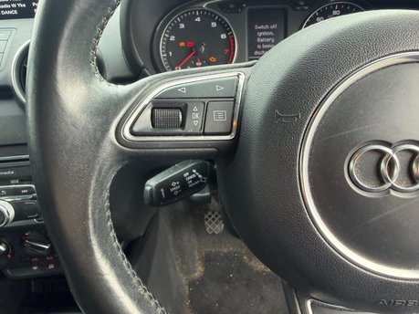 Audi A1 SPORTBACK TFSI SPORT 19