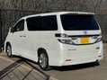 Toyota Vellfire GOLDEN EYES II V6 37