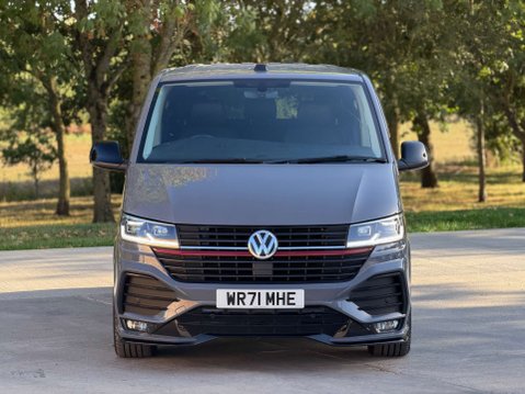Volkswagen Transporter 2.0 Transporter T32 Sportline Black Edition TDI Semi-Auto 5