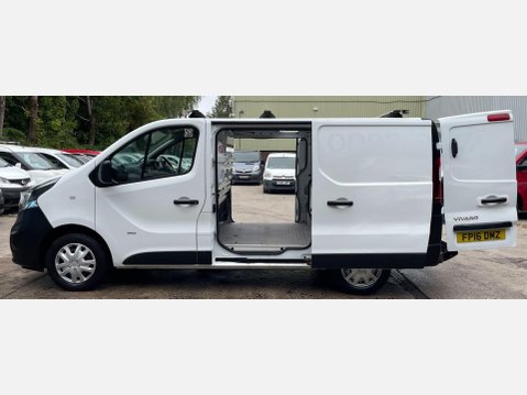 Vauxhall Vivaro 1.6 CDTi 2900 ecoFLEX Panel Van 5dr Diesel Manual L1 H1 Euro 5 (s/s) (90 ps 17