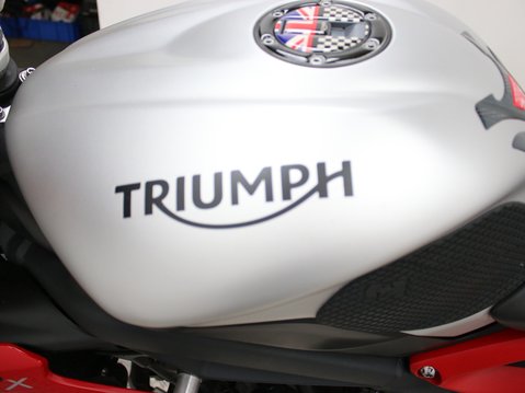 Triumph Street Triple STREET TRIPLE RX 675 20