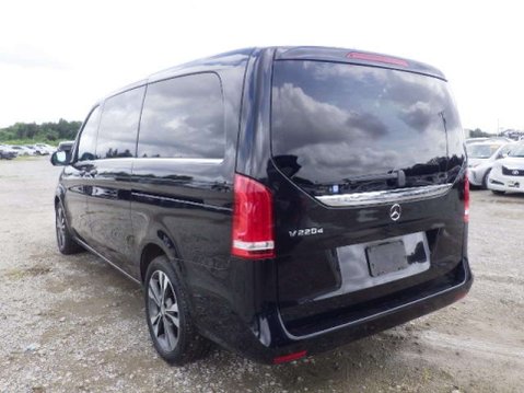 Mercedes-Benz V Class 2.2 V220d MPV 5dr Diesel G-Tronic+ Euro 6 (s/s) 8 Seat LWB (163 ps) 6
