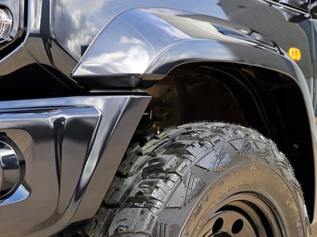 Seat conversion for Suzuki Jimny commercial (2019+) using genuine rear Suzuki seats, with Isofix, fitted. 17