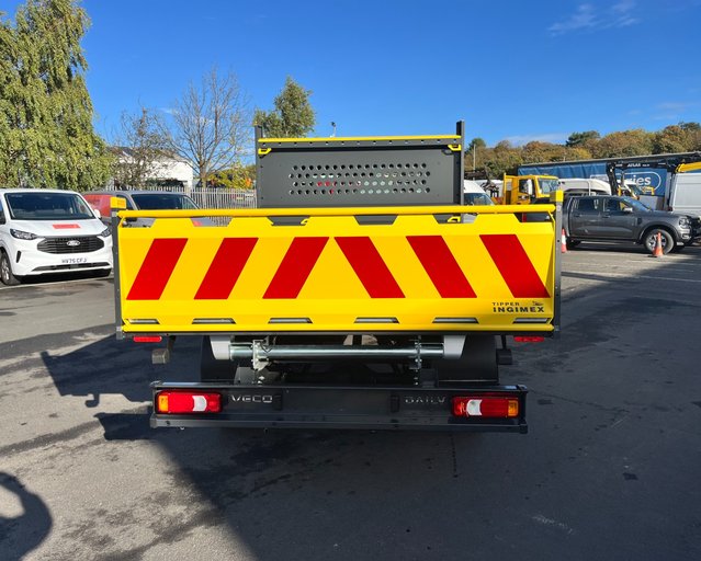 Iveco Daily Daily 35C14 2.3 Business Tipper
