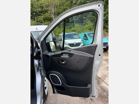 Vauxhall Vivaro 1.6 CDTi 2900 Sportive Panel Van 5dr Diesel Manual L2 H1 Euro 6 (120 ps) 44