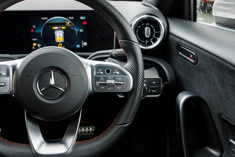 Mercedes-Benz A Class A 200 AMG LINE EXECUTIVE 20