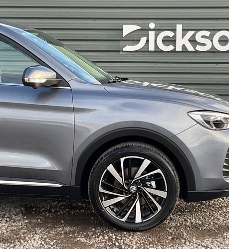 MG ZS HYBRID+ TROPHY