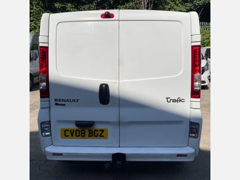Renault Trafic 2.0 TD dCi SL27 Panel Van 4dr Diesel Manual L1 H1 (214 g/km, 115 bhp) 7