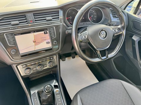 Volkswagen Tiguan 2.0 TDI BlueMotion Tech SE Navigation 4Motion Euro 6 (s/s) 5dr 13