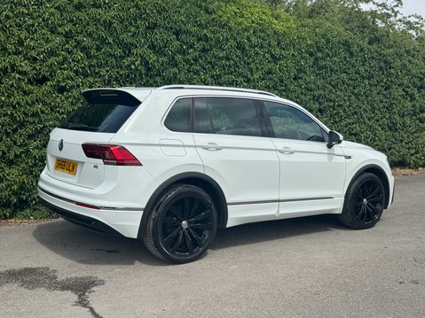 Volkswagen Tiguan 2.0 TDI R-Line SUV 5dr Diesel DSG Euro 6 (s/s) (150 ps) 32