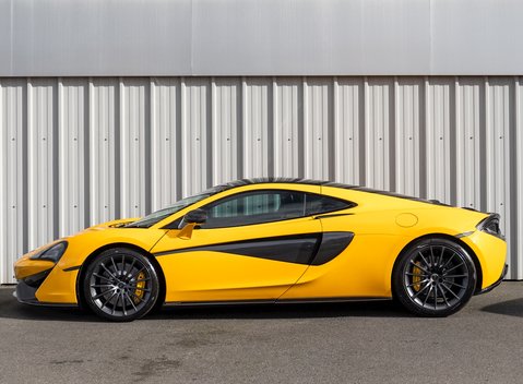 McLaren 570 2